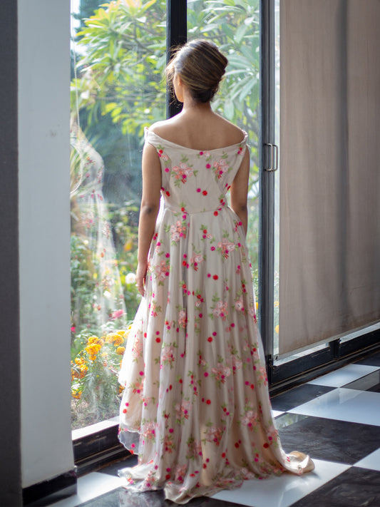 Dreamy Assymmetric Gown